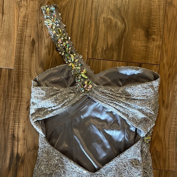 Silver Strapless/one-shoulder Prom Dress - Picture 6 of 8